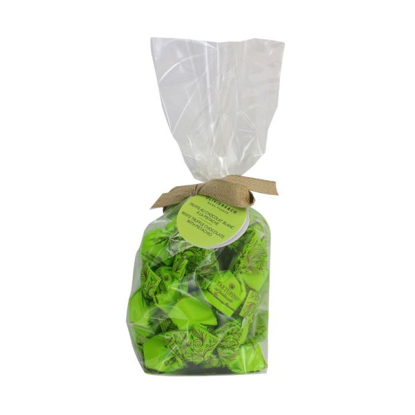 Konfektbiter med hvit sjokolade og pistasj